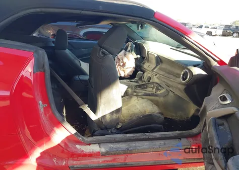 2019 Chevrolet Camaro 1Lt z USA, uszkodzony, nr VIN 1G1FB3DX9K0110442